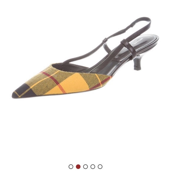 Shoes - Picture 2 of 8